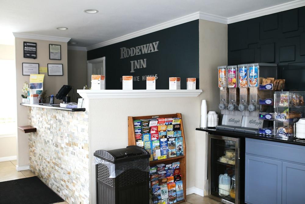 Rodeway Inn Near University-Gateway To Yosemite Merced Bagian luar foto