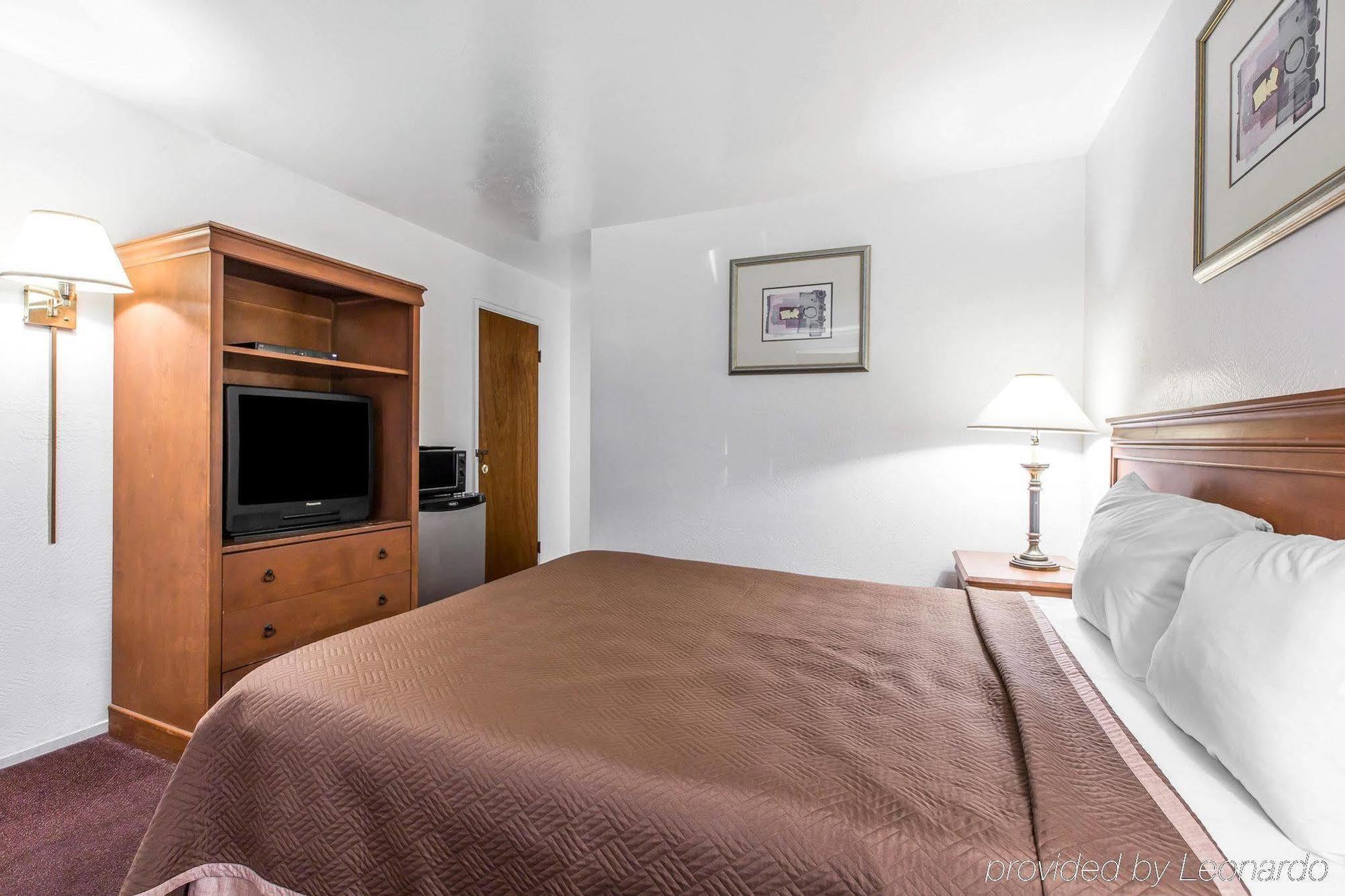 Rodeway Inn Near University-Gateway To Yosemite Merced Bagian luar foto